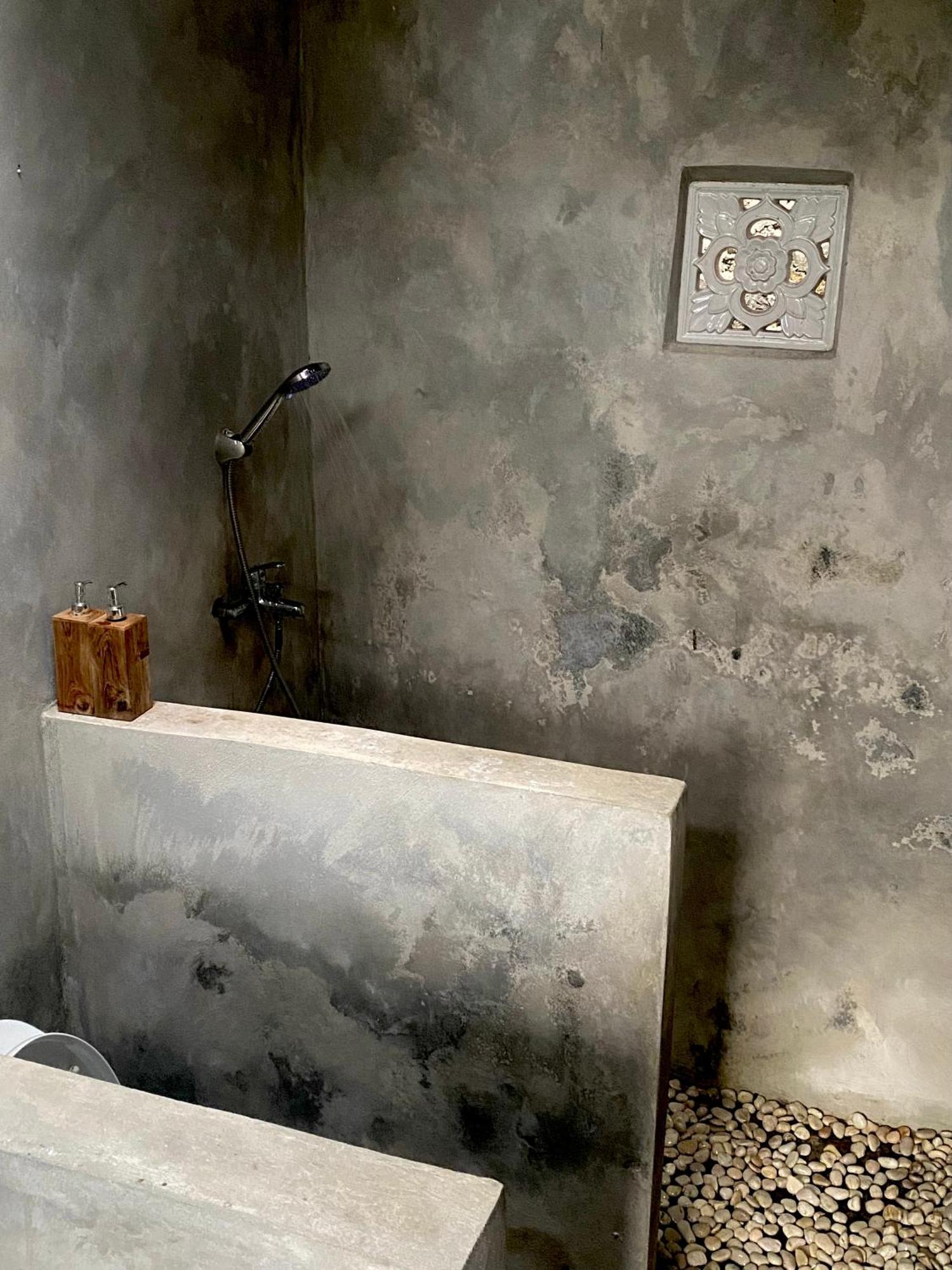 Uma D'Nyuh Homestay Singaraja Buitenkant foto